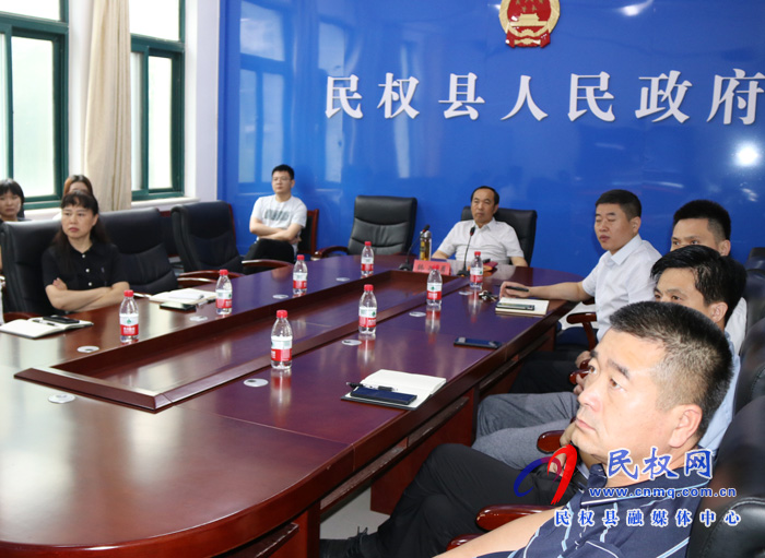 我縣各鄉(xiāng)鎮(zhèn)（街道辦）、縣直各單位組織收聽(tīng)收看全縣安全生產(chǎn)知識(shí)專題培訓(xùn)會(huì)
