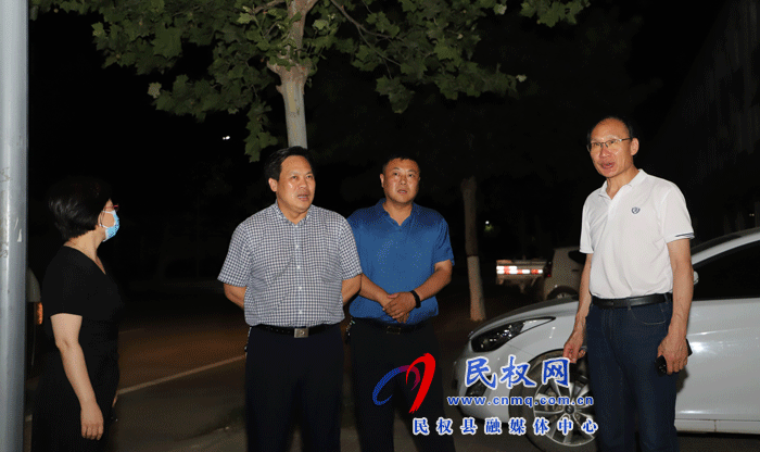 縣領導夜查安全生產(chǎn)工作 縣領導夜查安全生產(chǎn)工作