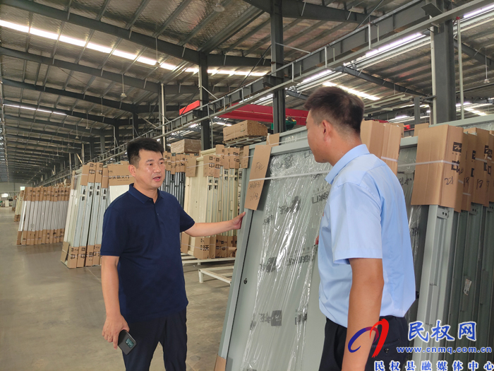 雙塔鎮(zhèn):用心助企促發(fā)展 做好企業(yè)“護航者” 雙塔鎮(zhèn):用心助企促發(fā)展 做好企業(yè)“護航者”
