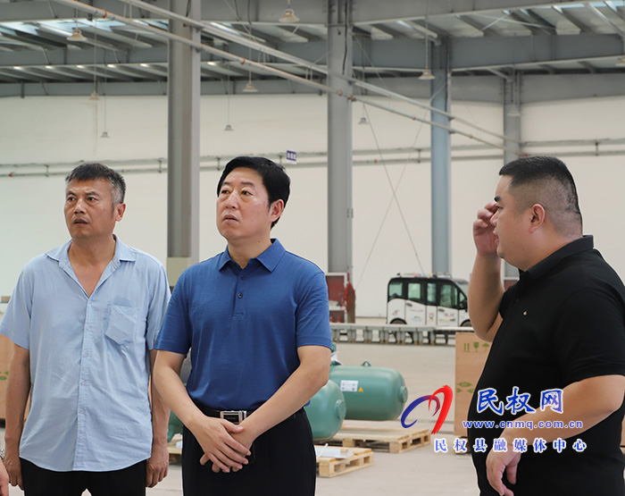 縣委常委、宣傳部長(zhǎng)屠志遠(yuǎn)督查涉氨涉氮企業(yè)安全生產(chǎn)工作