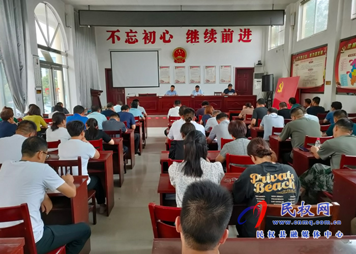 花園鄉(xiāng)“四個強化”做好防汛工作 花園鄉(xiāng)“四個強化”做好防汛工作