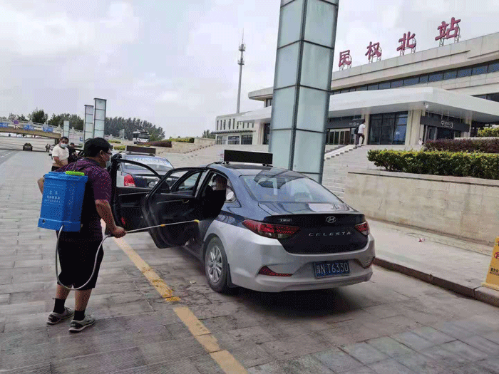 民權(quán)縣交通運(yùn)輸局高效提升“的哥”防疫意識(shí) 民權(quán)縣交通運(yùn)輸局高效提升“的哥”防疫意識(shí)