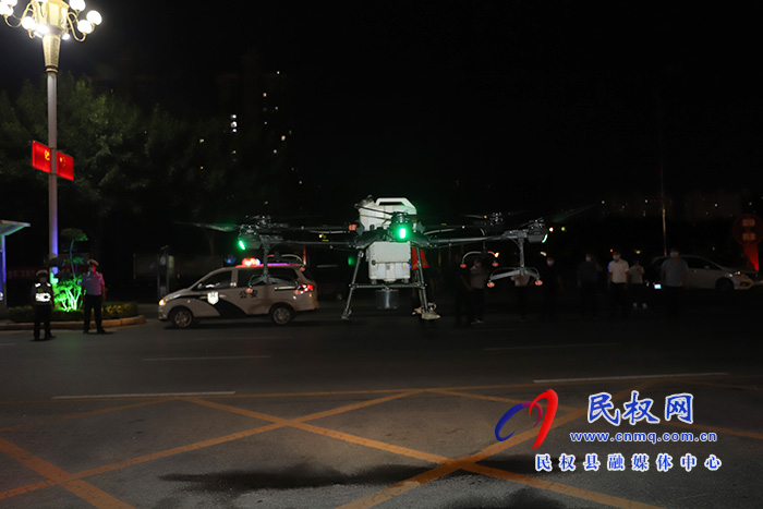 副縣長朱琳督導“全城消殺防疫”行動 副縣長朱琳督導“全城消殺防疫”行動