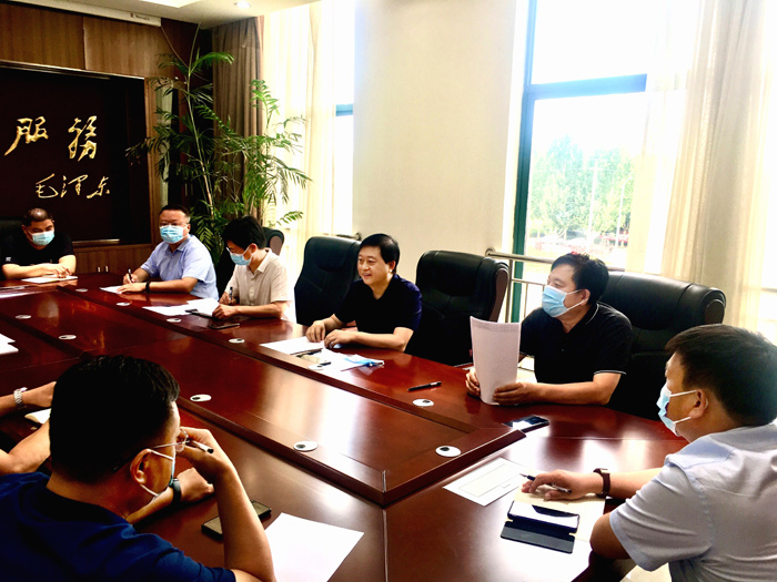 縣“萬人助萬企”活動辦公室召開工作推進會 縣“萬人助萬企”活動辦公室召開工作推進會