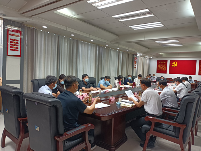 縣委副書記、代縣長王靜嫻主持召開縣政府第50次常務(wù)會(huì)議