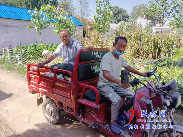 北關(guān)鎮(zhèn):疫苗接種察民意 上門(mén)服務(wù)解民憂(yōu) 北關(guān)鎮(zhèn):疫苗接種察民意 上門(mén)服務(wù)解民憂(yōu)