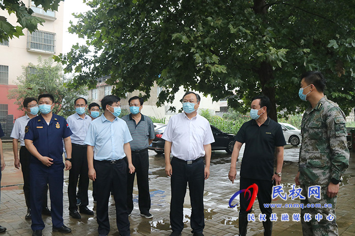 市委常委、常務(wù)副市長(zhǎng)吳祖明到民督導(dǎo)檢查基層應(yīng)急管理體系和能力建設(shè)工作
