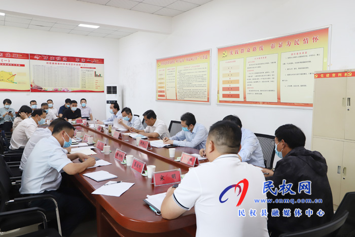副省長武國定在民權(quán)縣調(diào)研時強(qiáng)調(diào):鞏固拓展脫貧攻堅成果 統(tǒng)籌推進(jìn)“三農(nóng)”各項(xiàng)工作 副省長武國定在民權(quán)縣調(diào)研時強(qiáng)調(diào):鞏固拓展脫貧攻堅成果 統(tǒng)籌推進(jìn)“三農(nóng)”各項(xiàng)工作