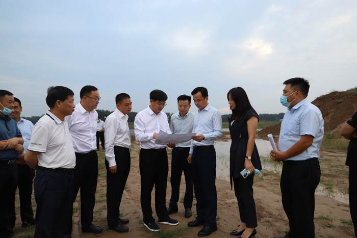 中國光彩事業(yè)國際投資集團執(zhí)行總裁陳江濤一行蒞民調(diào)研 中國光彩事業(yè)國際投資集團執(zhí)行總裁陳江濤一行蒞民調(diào)研