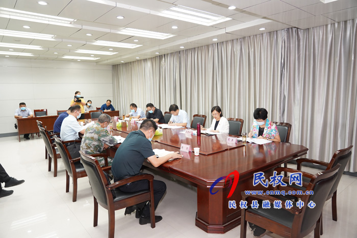 縣委書記張團(tuán)結(jié)主持召開縣委常委會(huì)會(huì)議 縣委書記張團(tuán)結(jié)主持召開縣委常委會(huì)會(huì)議