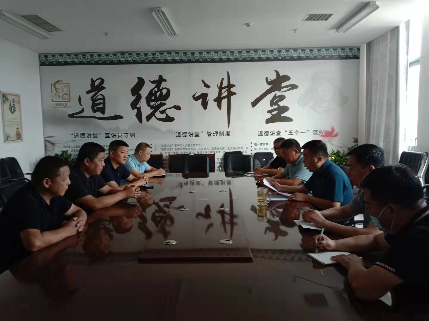 縣林業(yè)發(fā)展服務中心迅速傳達貫徹中國共產(chǎn)黨民權縣第十三次代表大會精神 縣林業(yè)發(fā)展服務中心迅速傳達貫徹中國共產(chǎn)黨民權縣第十三次代表大會精神