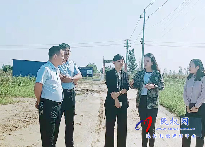 縣領(lǐng)導(dǎo)于茜一行深入莊子鎮(zhèn)進(jìn)行調(diào)研 縣領(lǐng)導(dǎo)于茜一行深入莊子鎮(zhèn)進(jìn)行調(diào)研