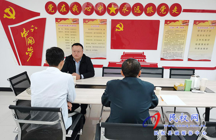 縣工商聯(lián)助企“強(qiáng)信心、挖潛力、促增長(zhǎng)”