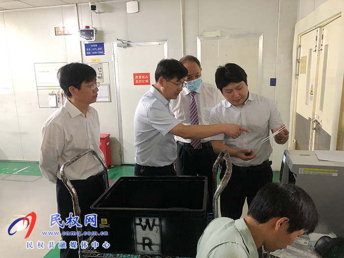 縣委書記張團(tuán)結(jié)到江蘇省無錫市開展招商活動