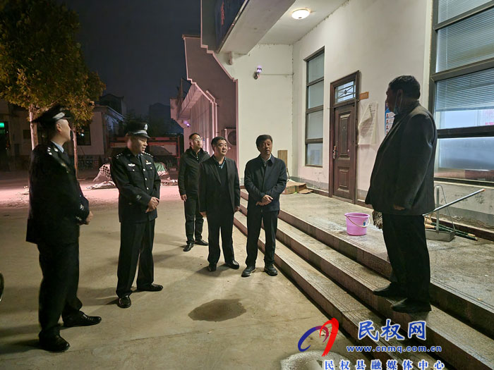 縣委常委、政法委書記陳鴻志督導(dǎo)檢查大走訪、大巡防和安全信訪穩(wěn)定工作