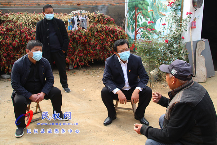 縣委常委、統(tǒng)戰(zhàn)部長李君到花園鄉(xiāng)調(diào)研軟弱渙散村黨組織整頓工作