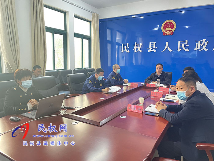 全縣專職消防隊伍建設(shè)暨冬春火災(zāi)防控工作推進(jìn)會召開