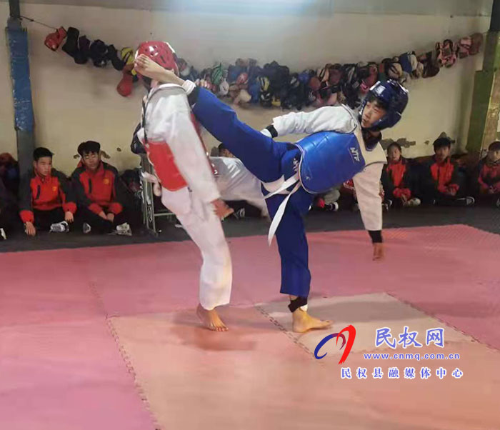民權(quán)縣武術(shù)協(xié)會舉行市六運(yùn)會跆拳道項目選拔賽