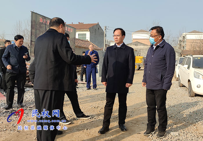 縣領(lǐng)導(dǎo)王景義、畢道喜督導(dǎo)檢查省市民生實(shí)事等工作