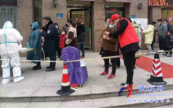 縣司法局組織黨員干部參與疫情防護(hù)志愿服務(wù)活動(dòng)