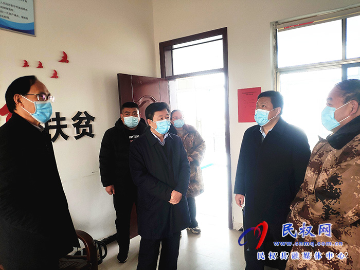 縣領(lǐng)導陳鴻志、吳杰、王雪山到野崗鎮(zhèn)調(diào)研指導“三零”創(chuàng)建和疫情防控工作