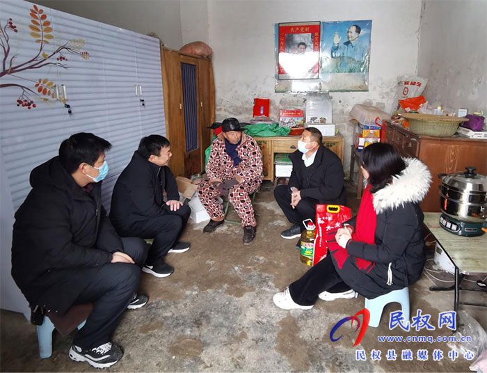 縣委黨校開展春節(jié)走訪慰問幫扶村困難群眾、老黨員及離退休老干部活動(dòng)