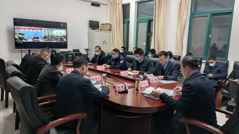 全縣煙花爆竹禁燃禁放工作推進(jìn)會(huì)議召開