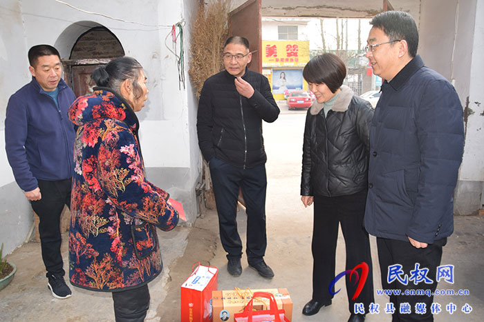民權(quán)縣糧食收購儲備中心走訪慰問老干部