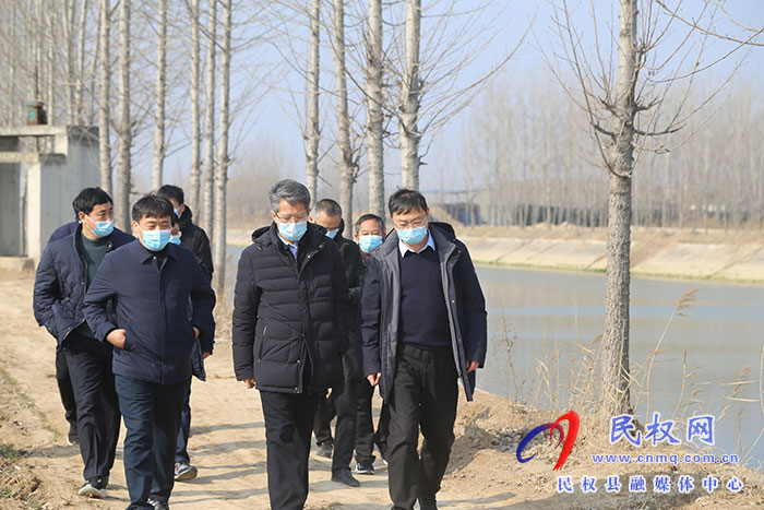 副市長潘峰蒞民調(diào)研引黃河水、農(nóng)場種質(zhì)資源繁育等工作