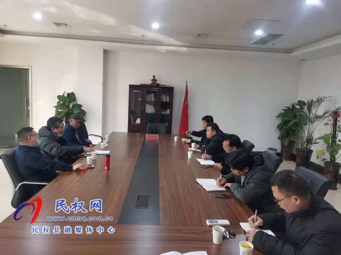 縣文化廣電旅游局邀請(qǐng)旅游規(guī)劃、市場(chǎng)經(jīng)營(yíng)專家到我縣走訪調(diào)研