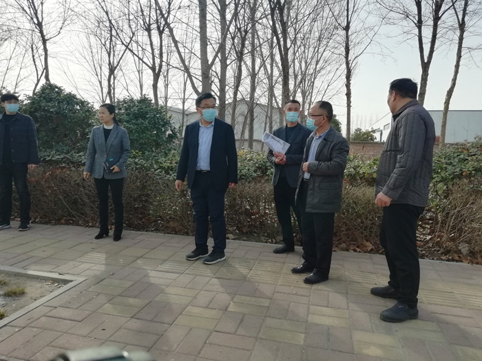 縣委常委、宣傳部長、副縣長畢道喜督導檢查單位責任區(qū)環(huán)境衛(wèi)生整治情況