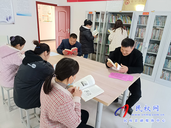 綠洲街道辦事處舉行“學(xué)雷鋒”主題農(nóng)家書屋閱讀活動(dòng)
