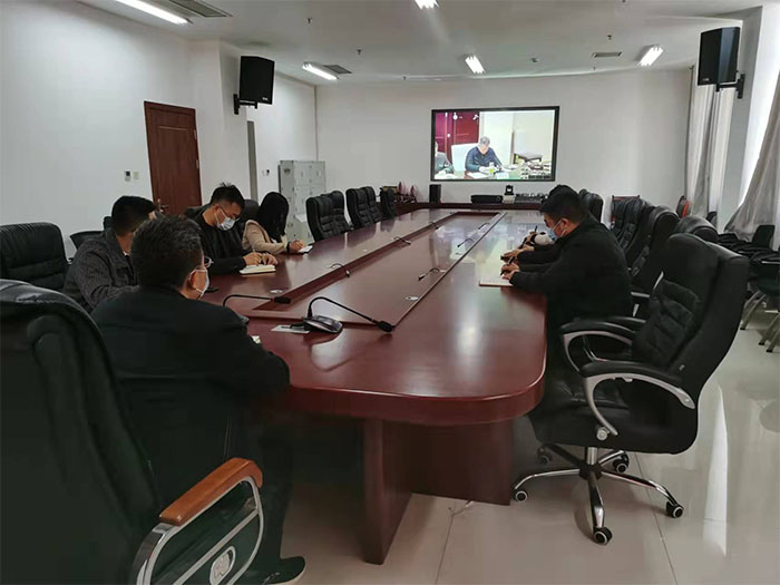 縣畜牧發(fā)展服務(wù)中心收聽收看全省動(dòng)物檢疫工作專項(xiàng)整治行動(dòng)視頻會(huì)議