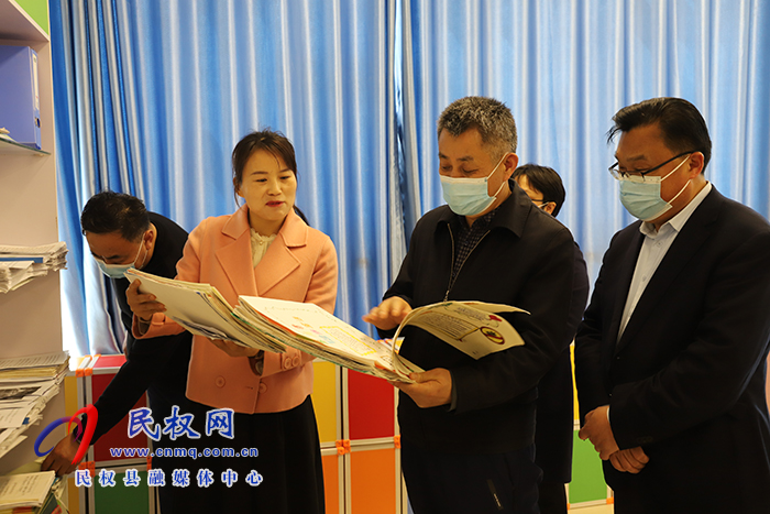 市委宣傳部副部長劉道明蒞民調研全民閱讀和“掃黃打非”工作