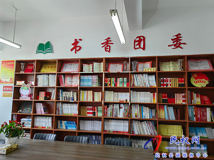 縣團(tuán)委開展“書香團(tuán)委 全民閱讀”活動(dòng)