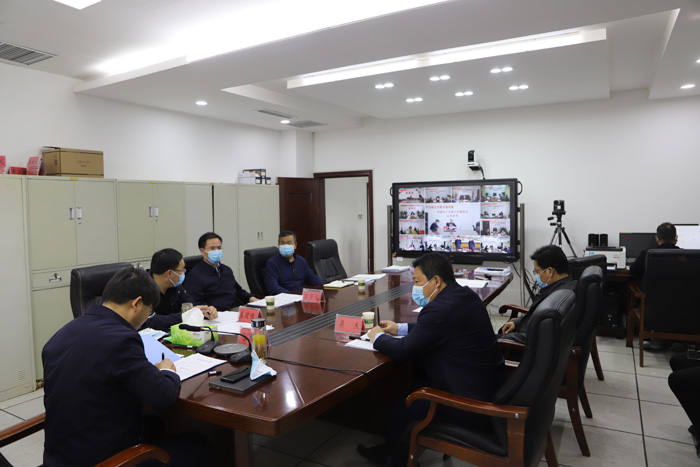 縣委書記張團結參加市委“五一”期間值班值守視頻調(diào)度會