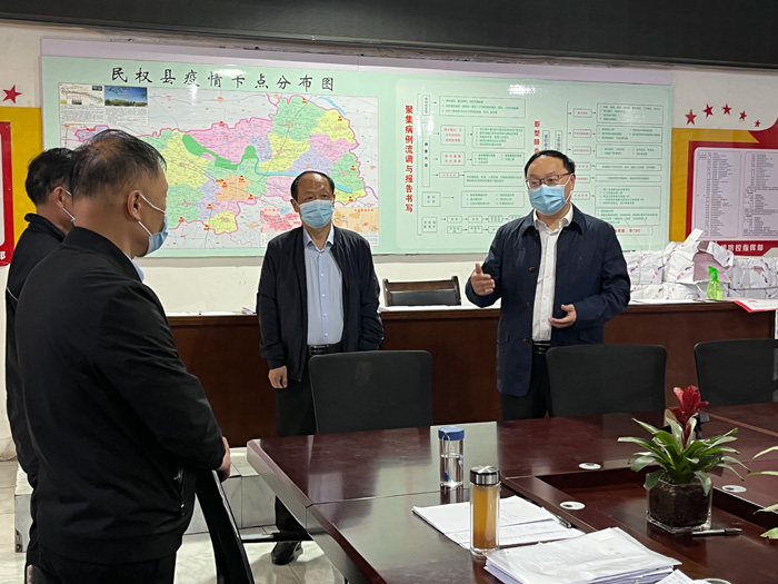 縣領導栗團結、瞿志君慰問抗疫一線人員