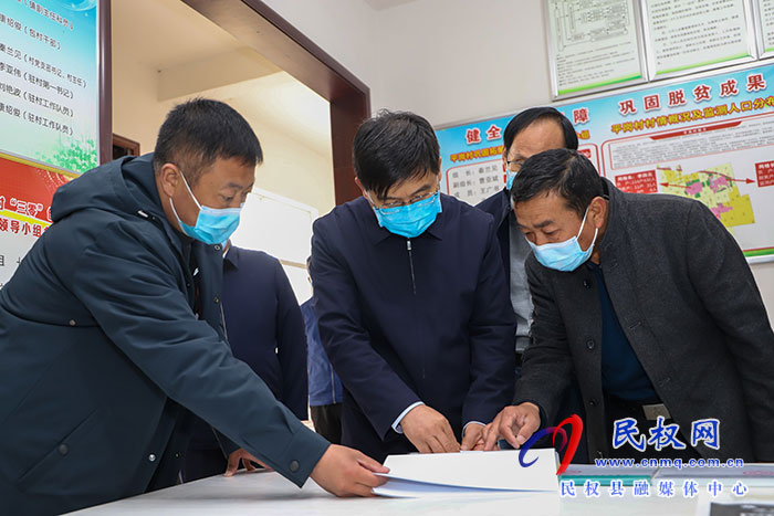 縣委書記張團結(jié)調(diào)研督導疫情防控工作