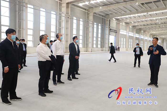 商丘市重大項(xiàng)目建設(shè)觀(guān)摩點(diǎn)評(píng)活動(dòng)觀(guān)摩組到民觀(guān)摩