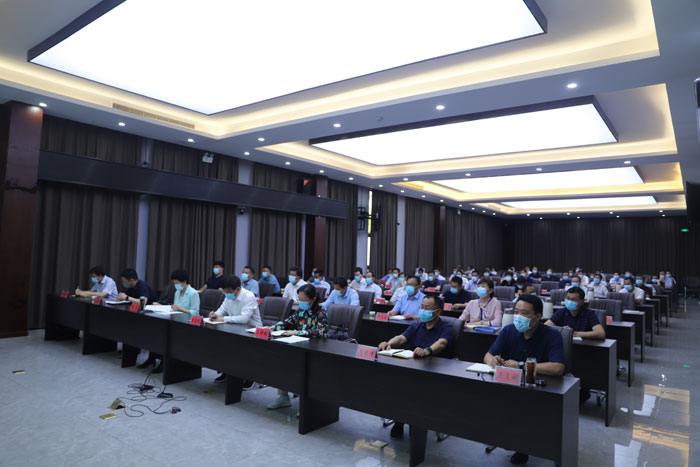 我縣組織收聽(tīng)收看全省創(chuàng)新發(fā)展綜合配套改革視頻大會(huì)