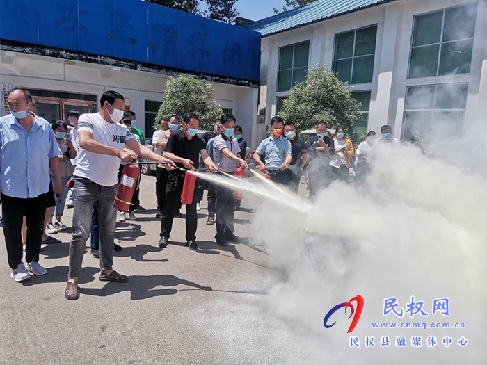 北關(guān)鎮(zhèn)：秸稈禁燒行動(dòng)正當(dāng)時(shí)   消防安全盯防不放松