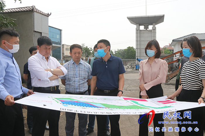 集裝箱場站建設(shè)考察團(tuán)蒞民參觀考察