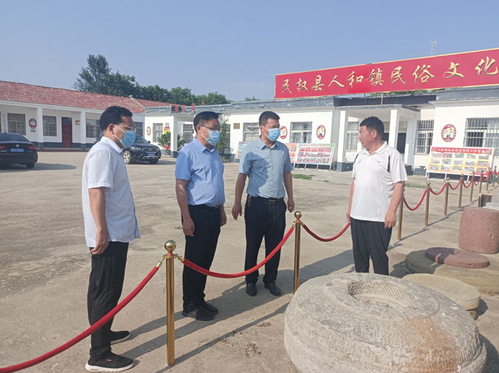 縣委常委、宣傳部長、副縣長畢道喜督導現(xiàn)代公共文化服務體系建設工作