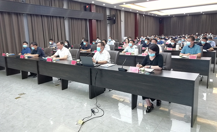 全縣新冠肺炎疫情防控工作調(diào)度會(huì)和疫情防控方案第九版、省疫情常態(tài)化防控工作方案3.0版視頻培訓(xùn)會(huì)召開