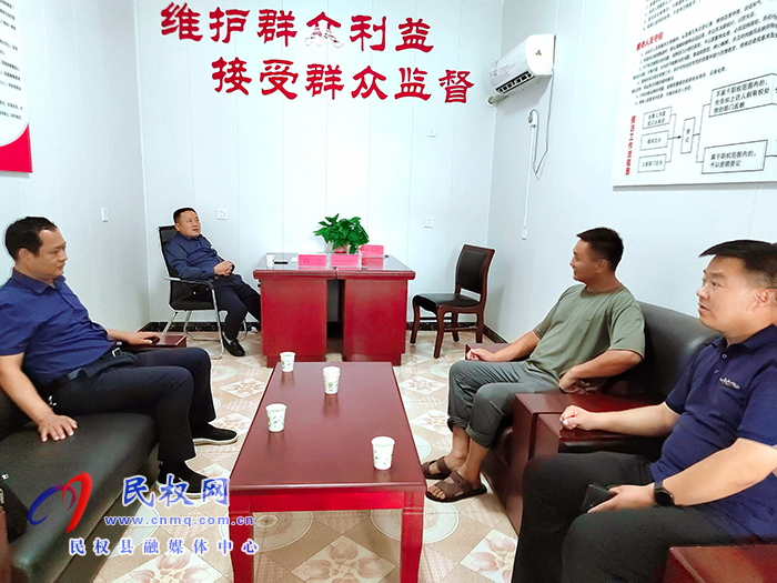 民權縣紀委副書記、監(jiān)委副主任尚方深入白云寺鎮(zhèn)開展基層大接訪