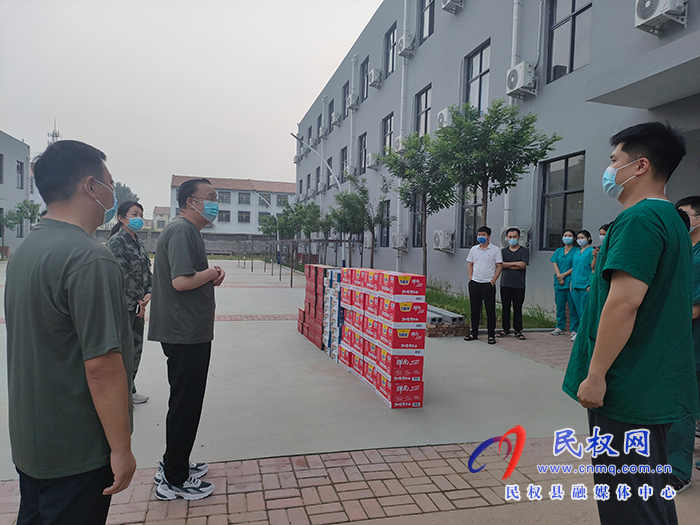 縣領導李國棟看望慰問商丘市中心醫(yī)院抗疫支援民權醫(yī)護人員