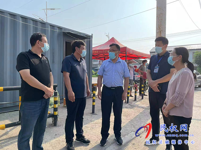 縣委常委、宣傳部長、副縣長畢道喜到部分鄉(xiāng)鎮(zhèn)檢查指導核酸采集工作
