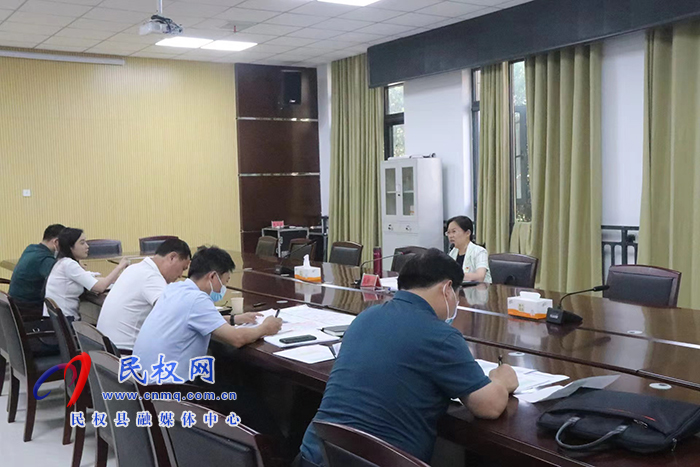 民權(quán)縣召開常態(tài)化便民核酸檢測采樣點(diǎn)設(shè)置及掃碼布碼、電子圍欄建設(shè)工作推進(jìn)會(huì)議