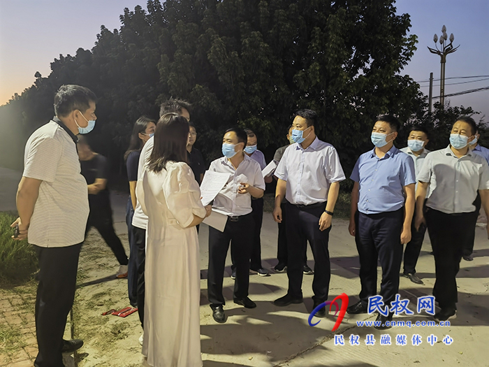 縣委常委、組織部長(zhǎng)王義彬調(diào)研“五星”支部創(chuàng)建工作