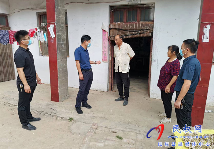 民權(quán)縣衛(wèi)健委主任陳杰調(diào)研鞏固脫貧攻堅(jiān)成果“百日攻堅(jiān)”專項(xiàng)行動